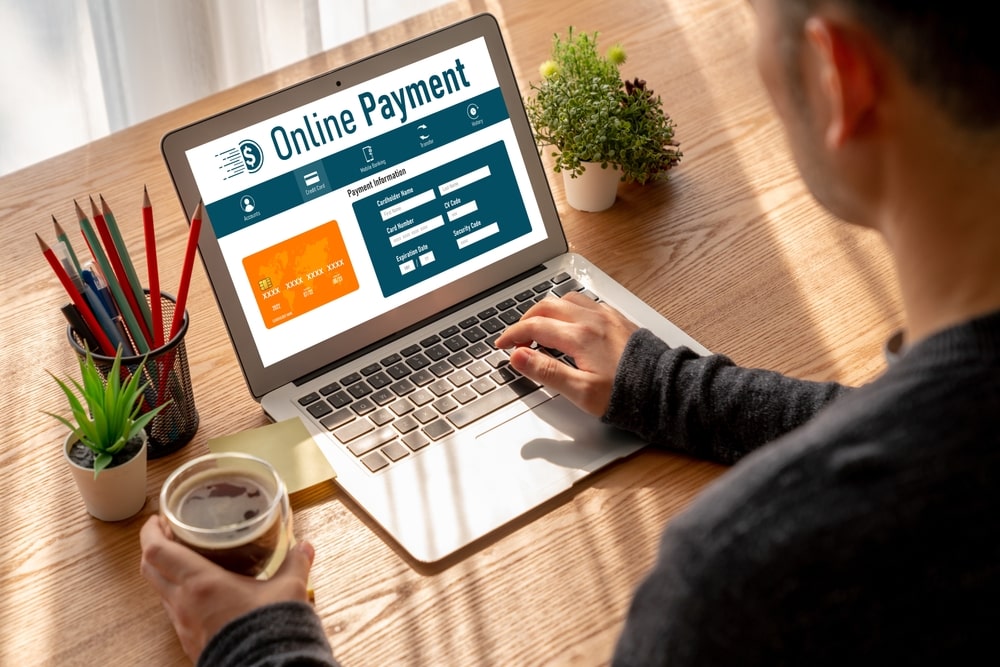 Choosing the Right Payment Gateway for Your Website: Factors to Consider